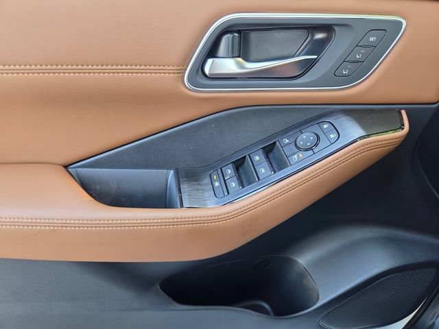 New 2026 Nissan Rogue Platinum AWD/4WD image 25