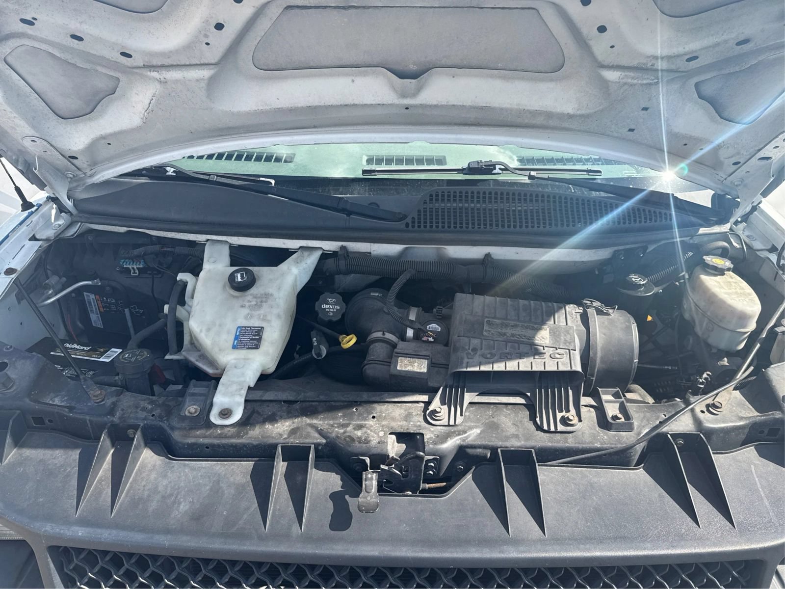 Used 2015 Chevrolet Express 3500 Extended RWD image 24