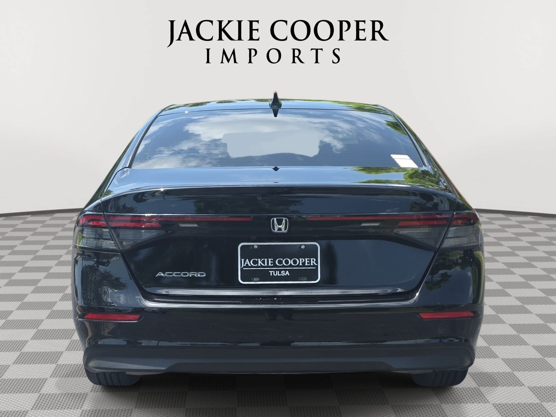 Used 2024 Honda Accord EX image 6