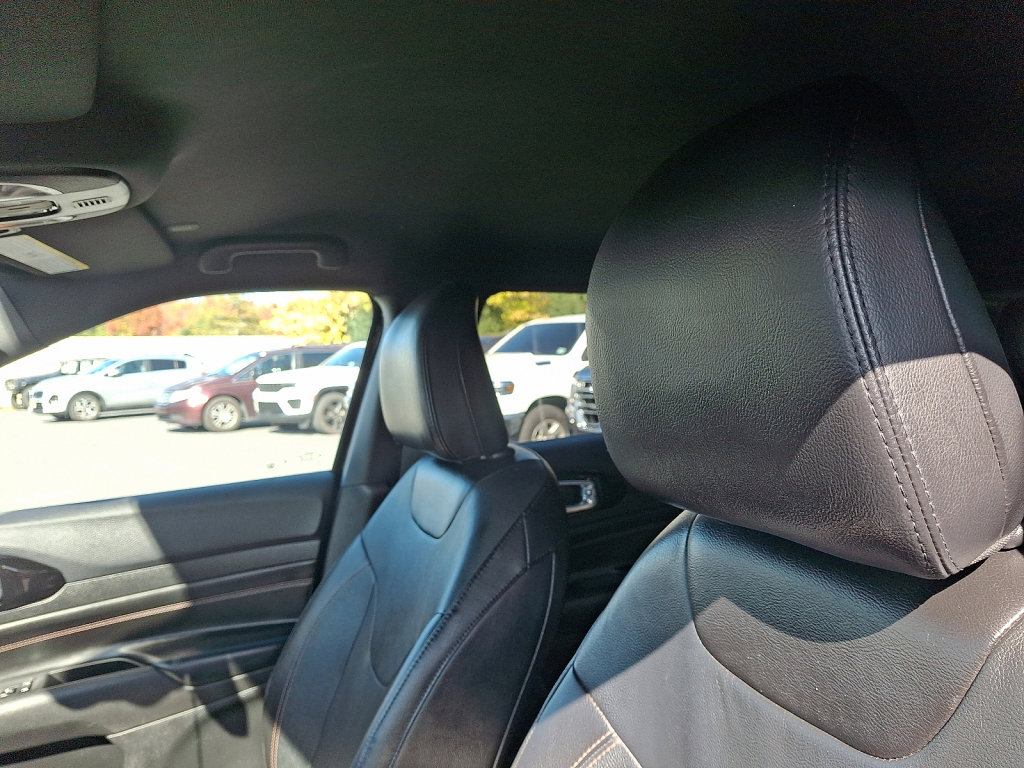 Certified 2023 Jeep Compass Limited image 24