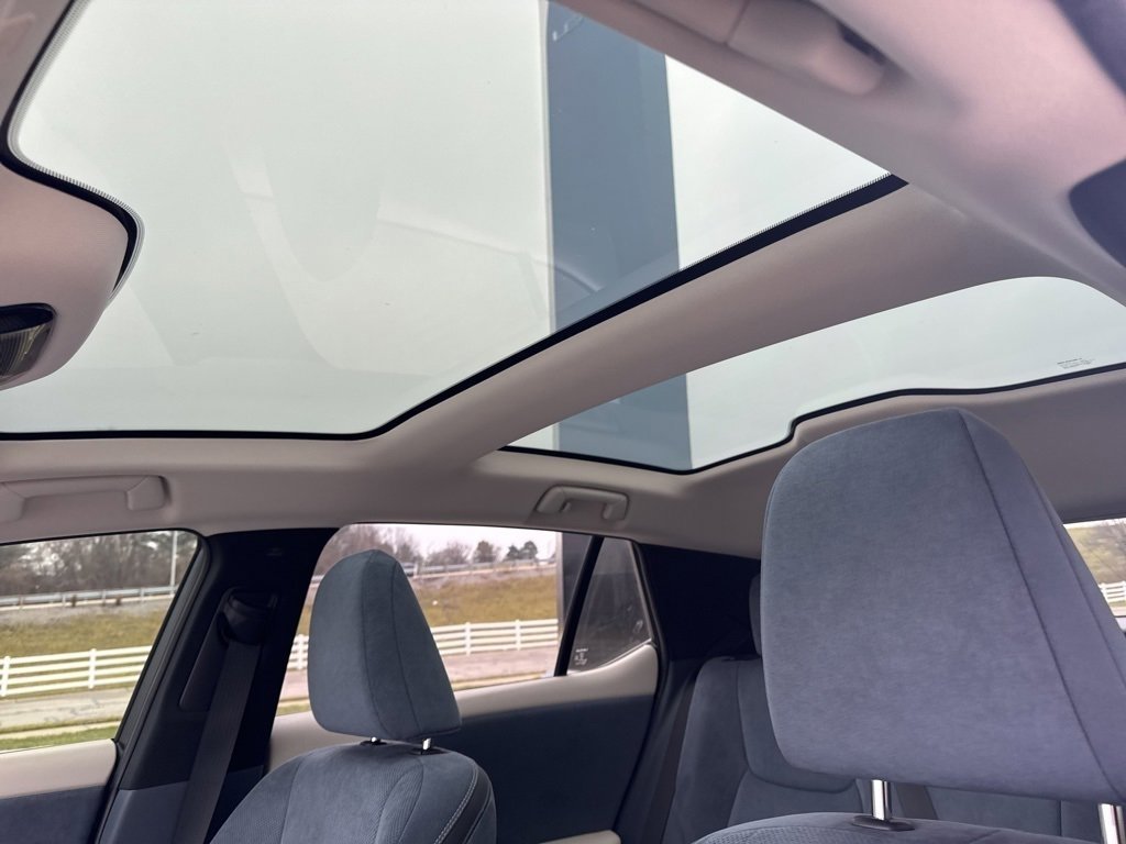 Used 2023 Lexus RZ 450e Premium image 22