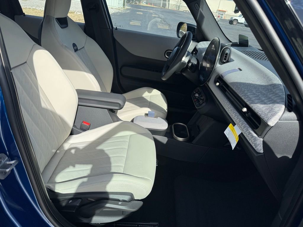 New 2025 MINI Cooper S image 11