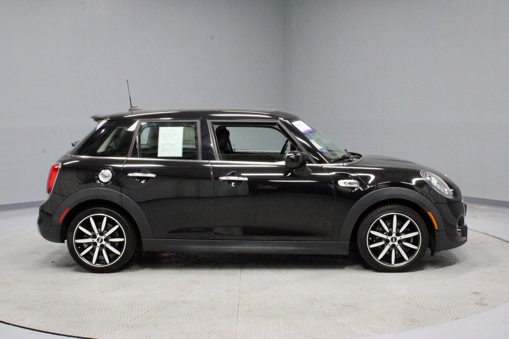 Used 2020 MINI Cooper S image 13