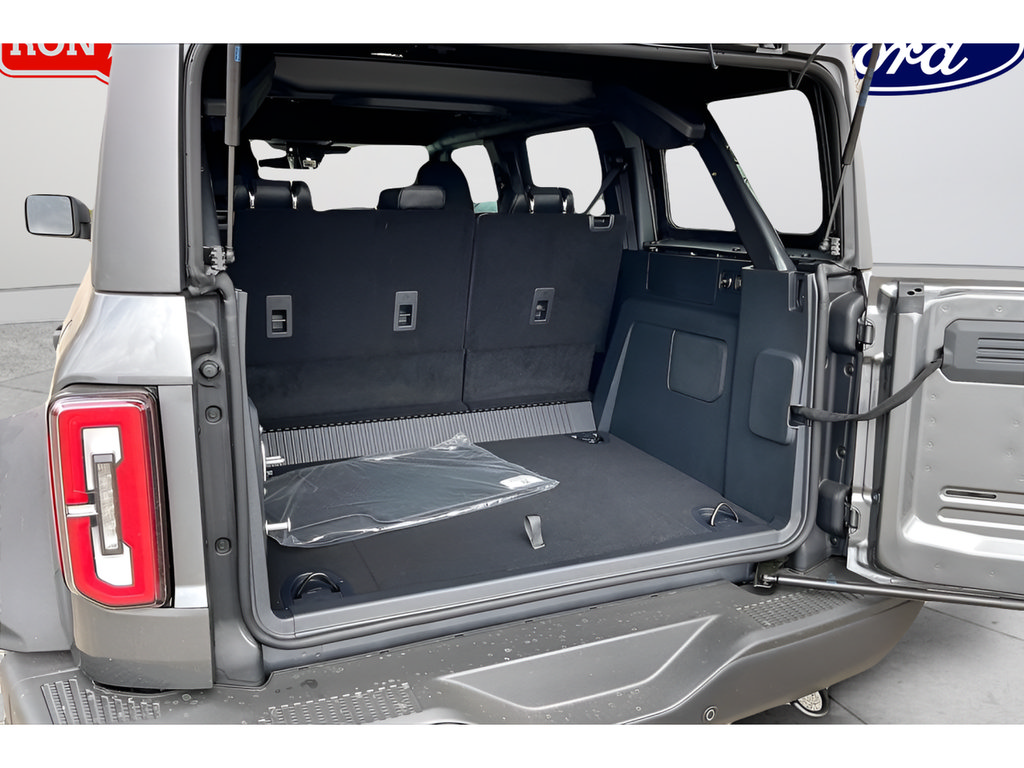 New 2026 Ford Bronco Badlands AWD/4WD image 17