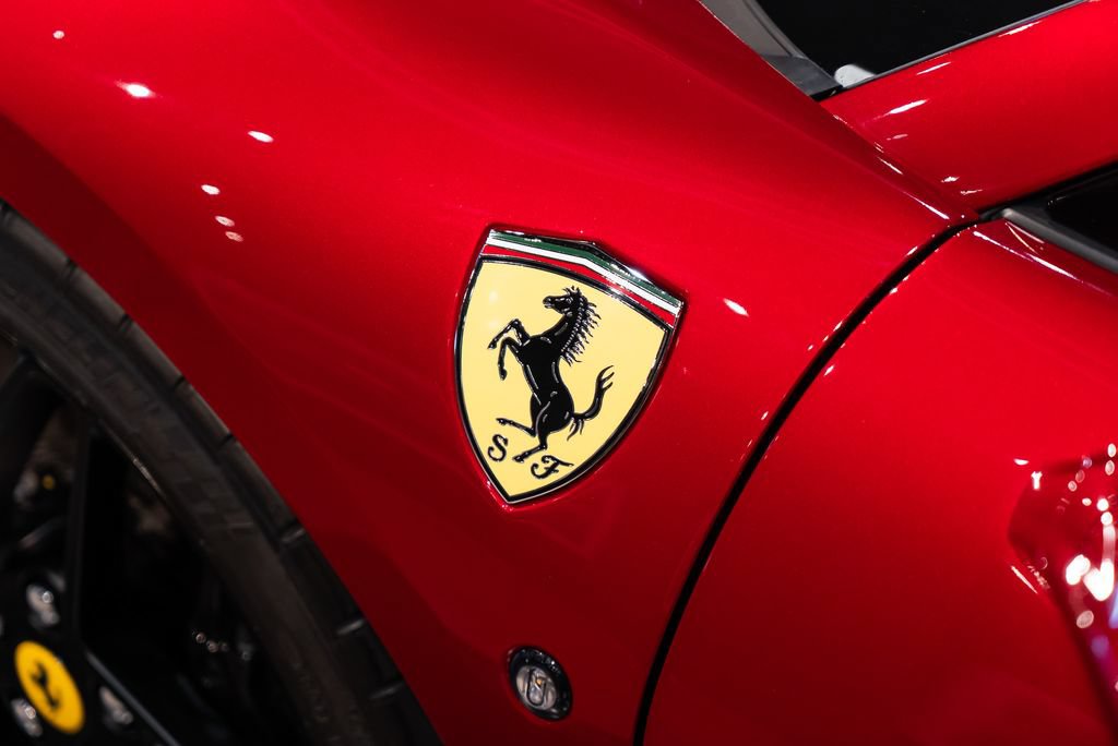 Certified 2023 Ferrari F8 Tributo RWD image 12