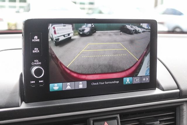 Used 2025 Honda Pilot Touring image 33
