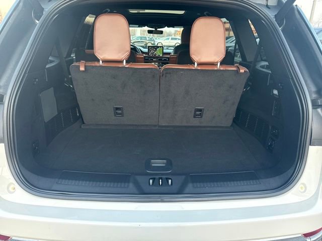 Certified 2023 Lincoln Aviator Reserve w/ Elements Package Plus image 27