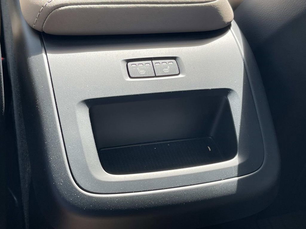 New 2026 Volvo XC60 B5 Plus w/ Protection Package Premier image 16