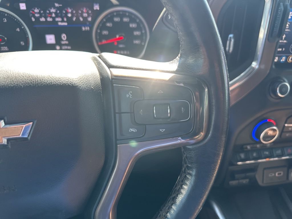 Used 2022 Chevrolet Silverado 3500 High Country w/ Technology Package image 8