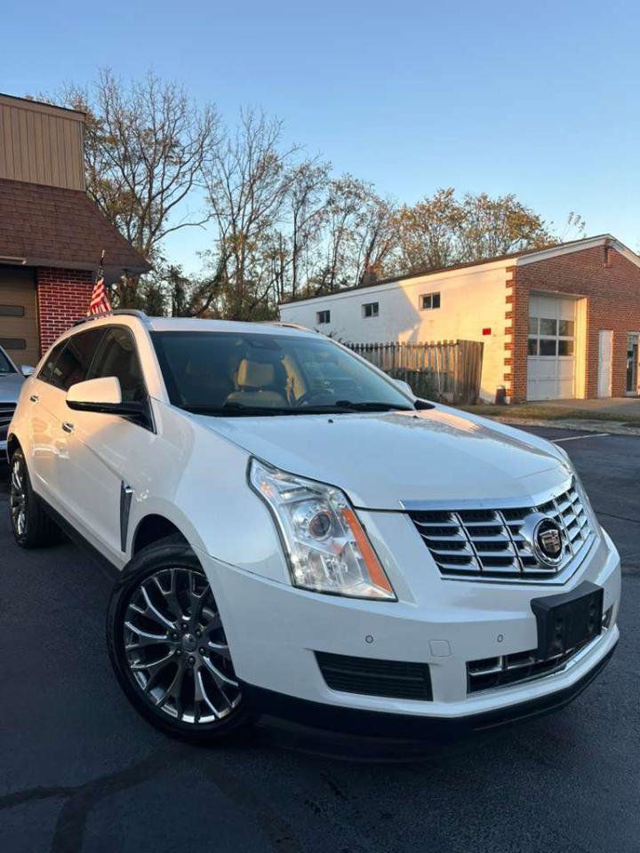 Used 2015 Cadillac SRX Luxury w/ Driver Awareness Package AWD/4WD image 14