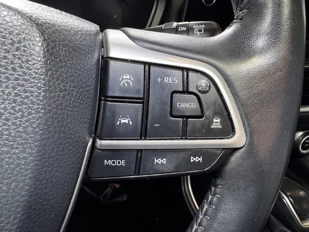 Certified 2024 Toyota Grand Highlander AWD Hybrid image 30