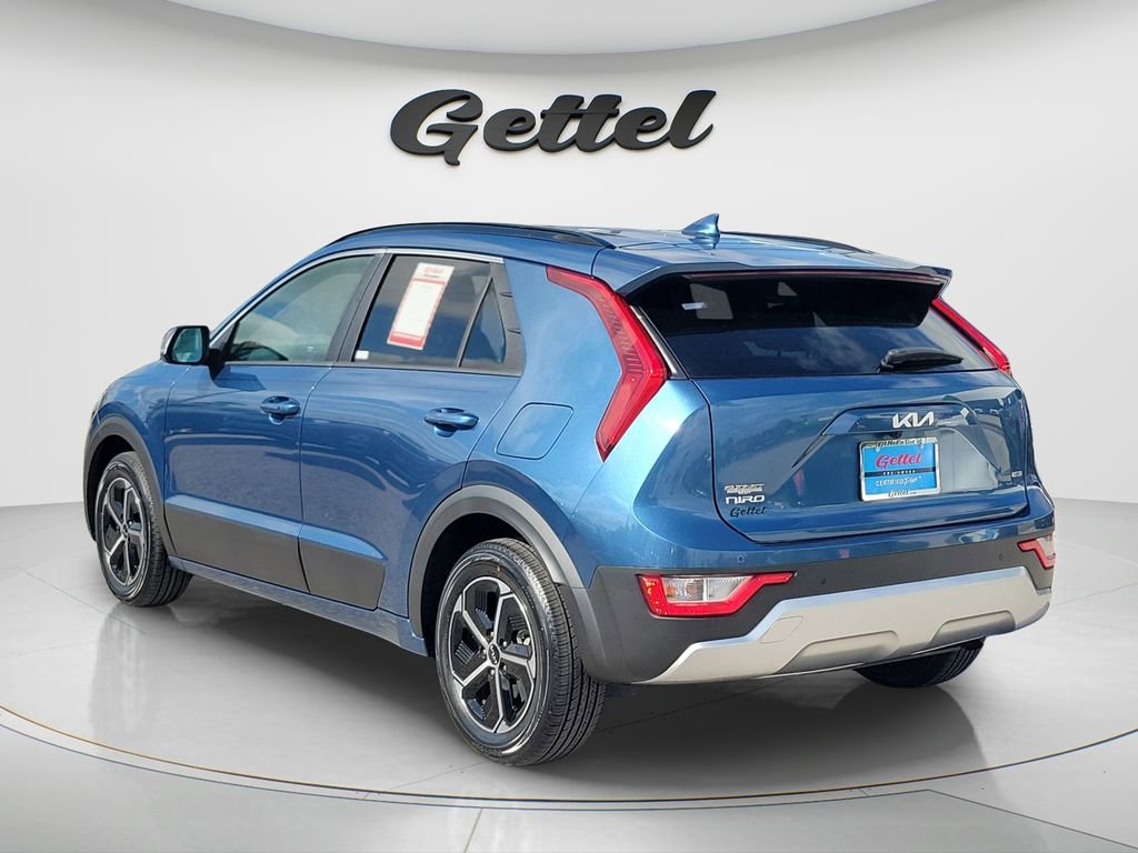 Used 2024 Kia Niro EX FWD image 7