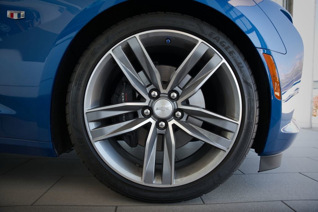 Used 2016 Chevrolet Camaro SS RWD image 46