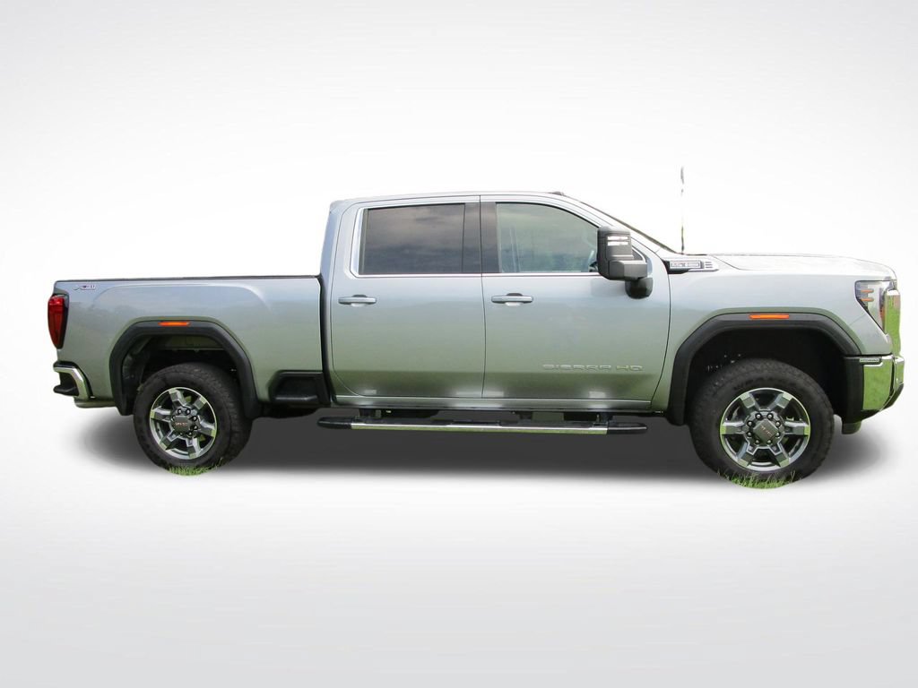 Used 2026 GMC Sierra 2500 SLE w/ SLE Value Package; AWD/4WD image 9