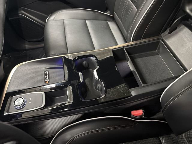 Certified 2025 Buick Enclave Avenir image 27