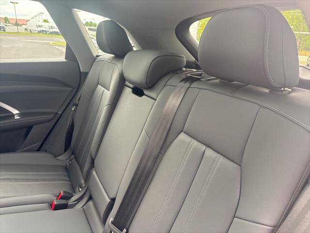 Certified 2025 Audi Q5 Premium Plus w/ Premium Plus AWD/4WD image 25