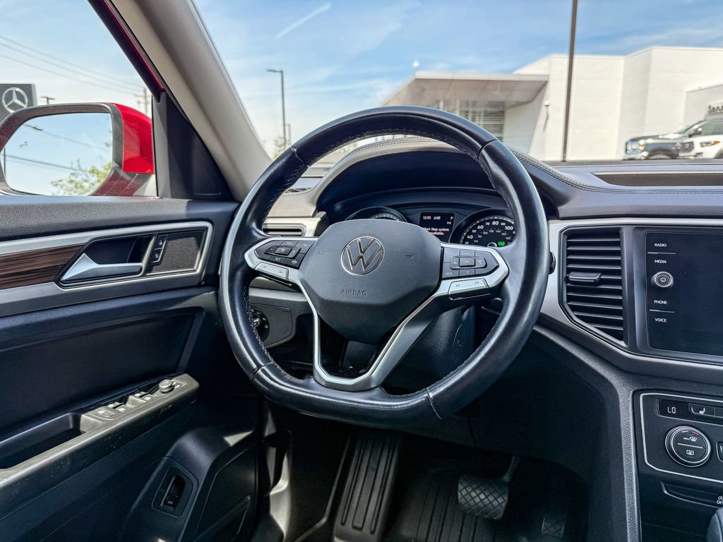 Used 2021 Volkswagen Atlas SE w/ Towing Package AWD/4WD image 15