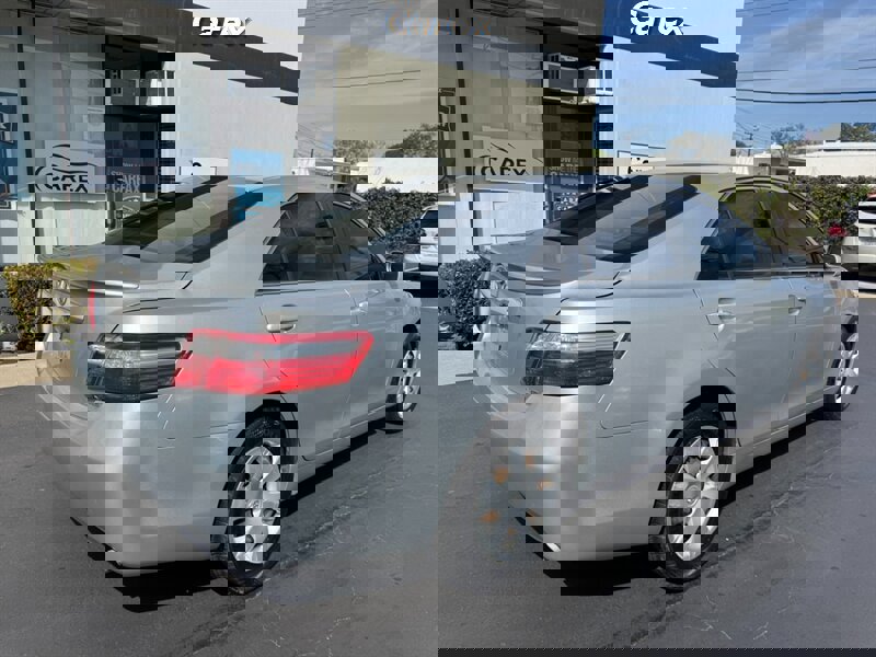 Used 2007 Toyota Camry LE FWD image 12