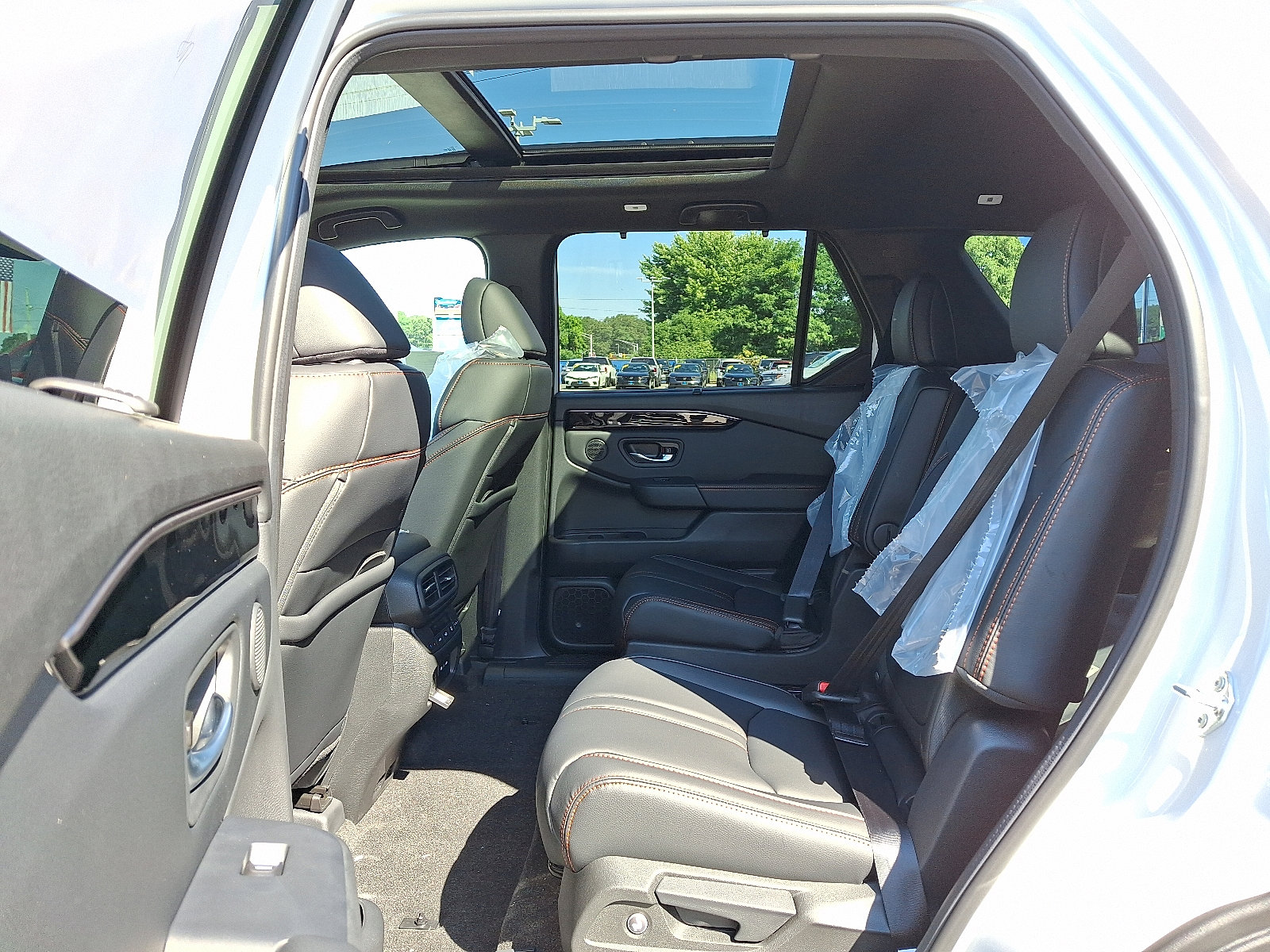 New 2025 Honda Pilot TrailSport image 5