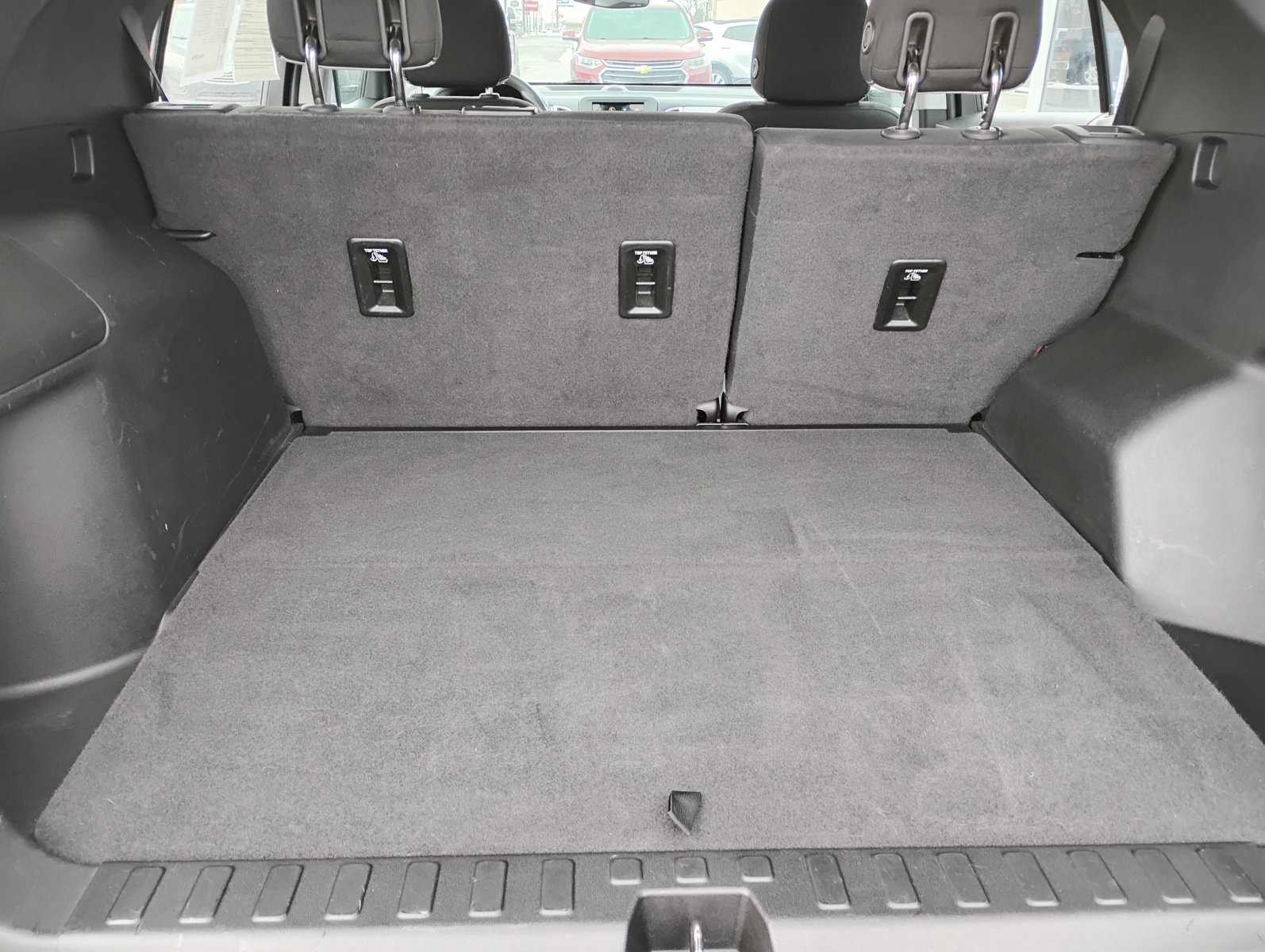 Used 2019 Chevrolet Equinox LS image 21