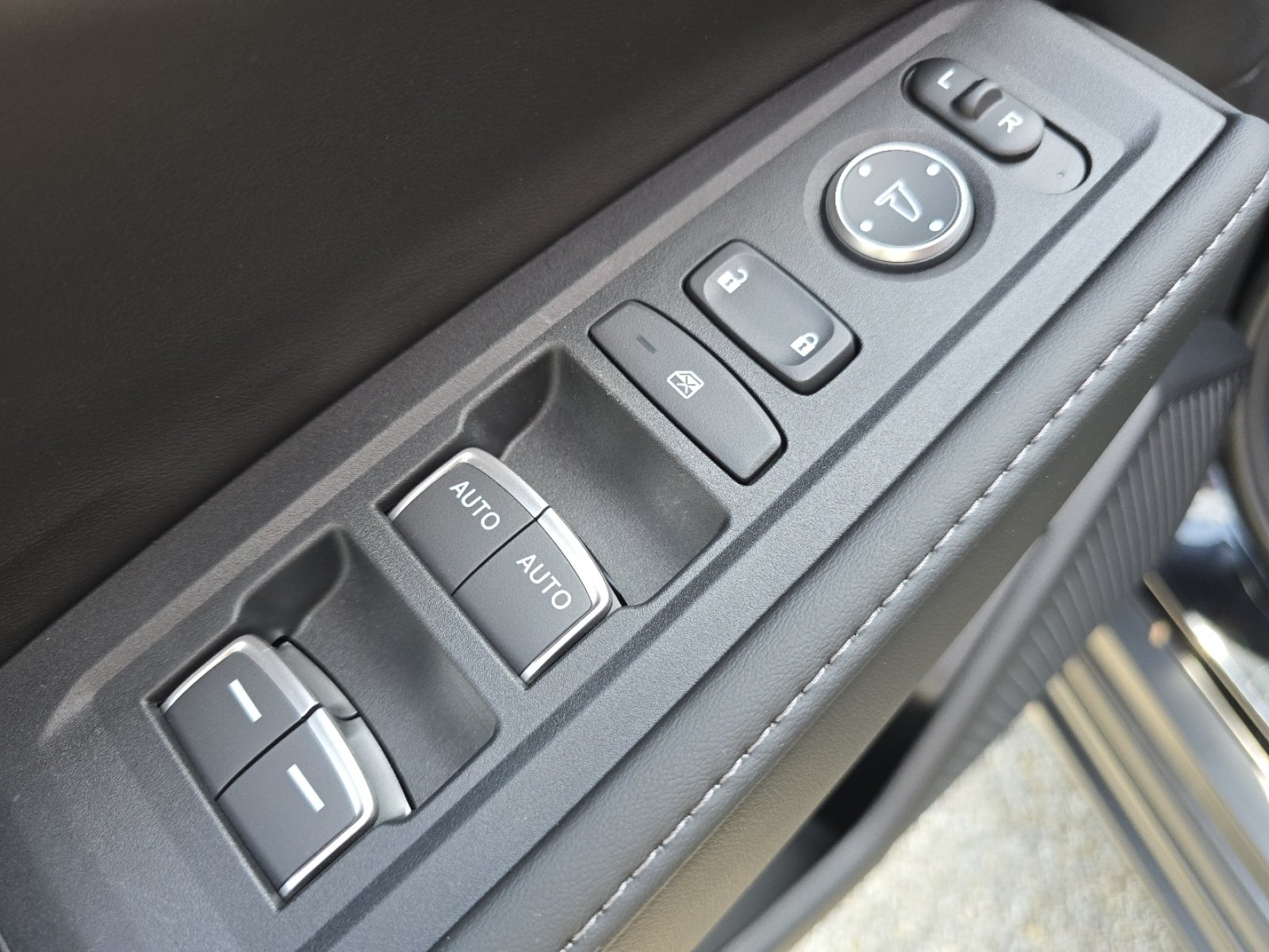 Used 2024 Honda Accord Sport image 31