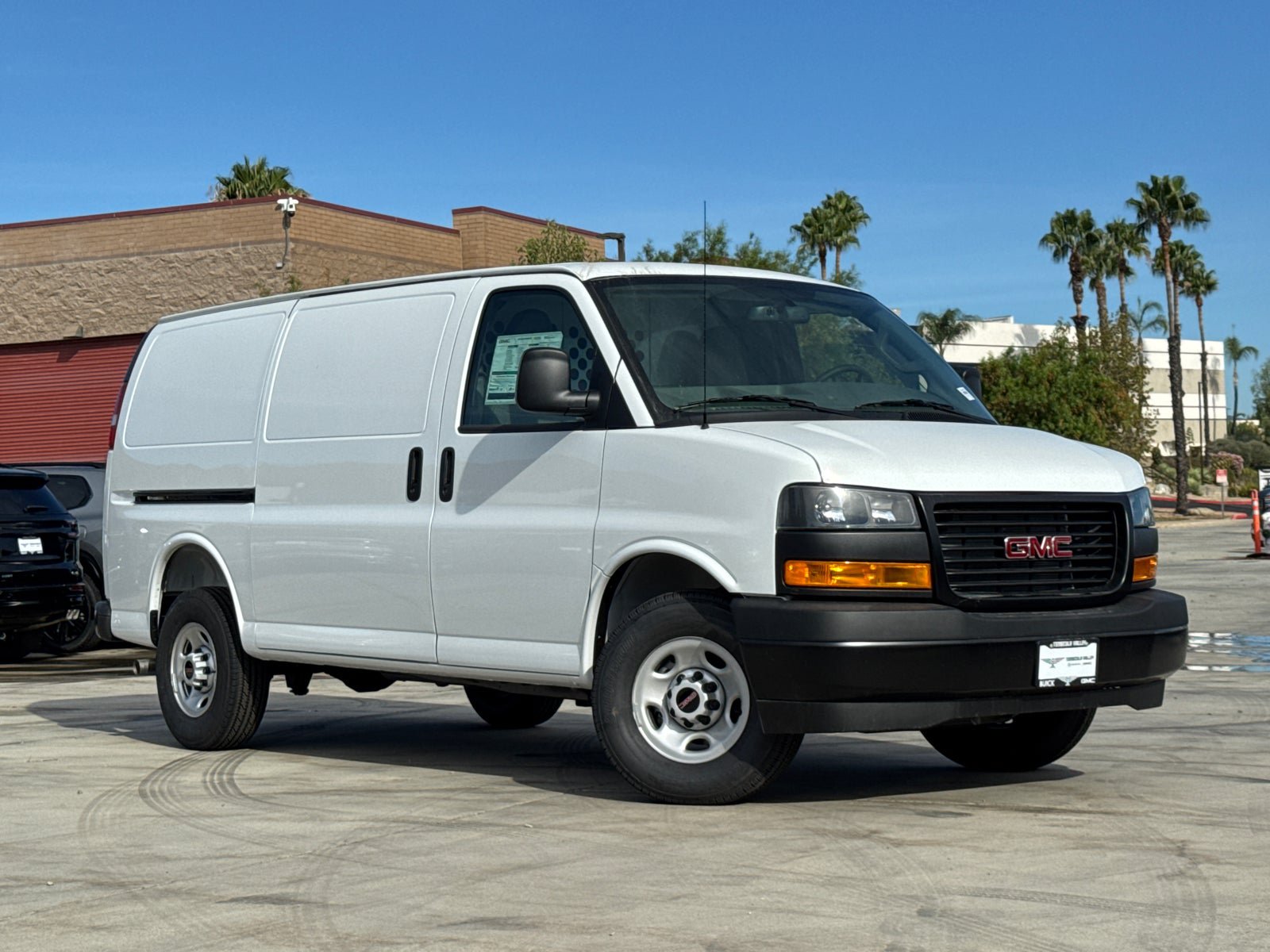 New 2026 GMC Savana 2500 w/ Driver Convenience Package RWD image 2