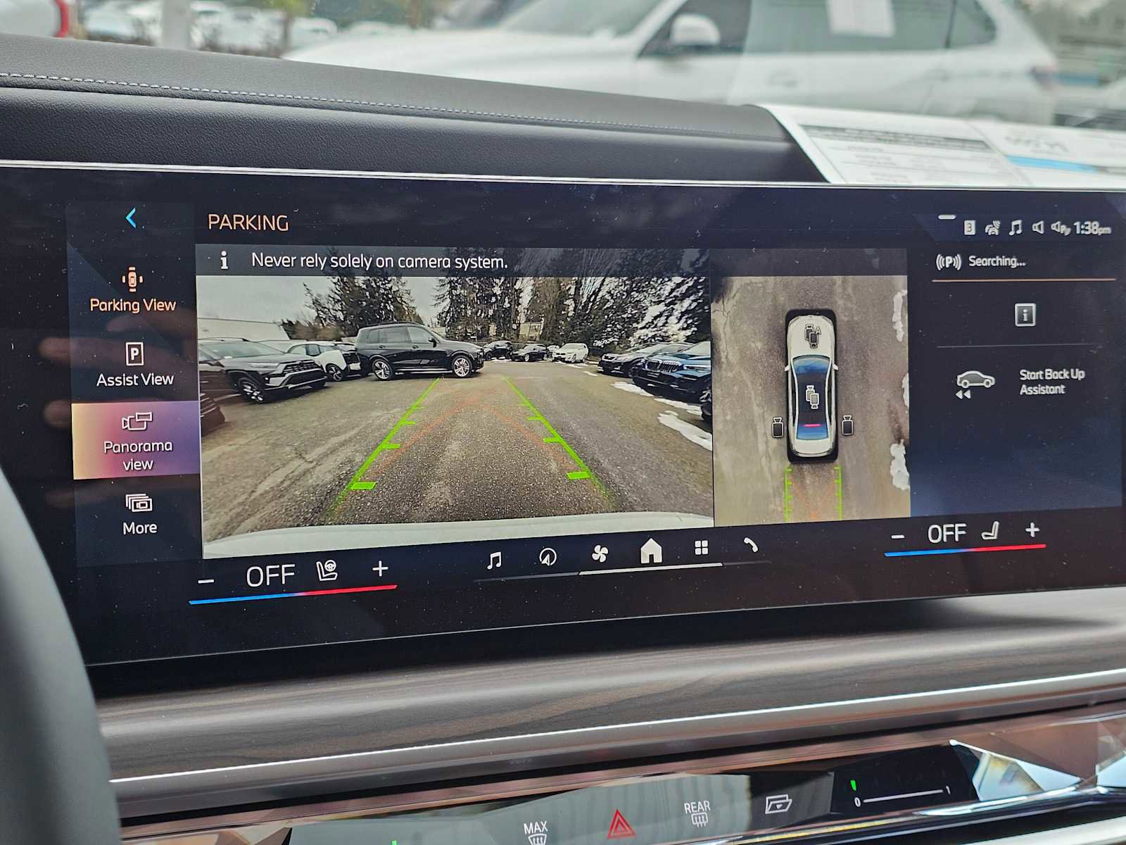 New 2025 BMW i7 xDrive60 w/ Executive Package image 28