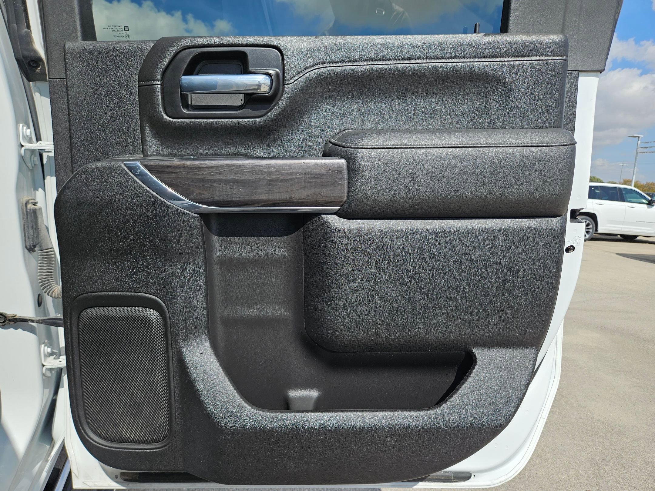 Used 2021 Chevrolet Silverado 2500 LTZ image 26