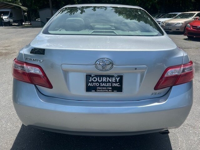 Used 2007 Toyota Camry XLE FWD image 4