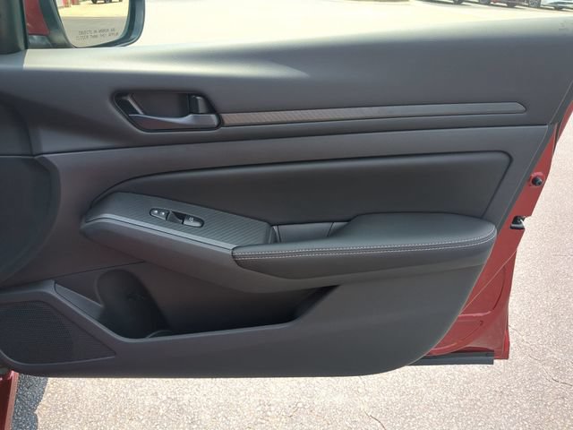 New 2026 Nissan Altima 2.5 SV w/ SV Special Edition Package FWD image 32