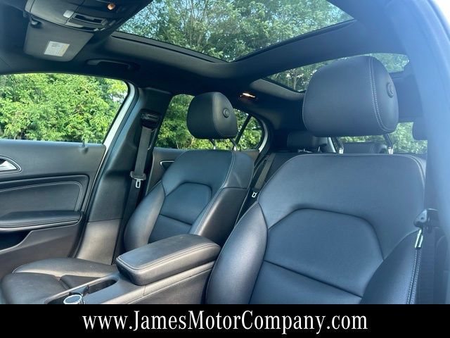 Used 2018 Mercedes-Benz GLA 250 image 11