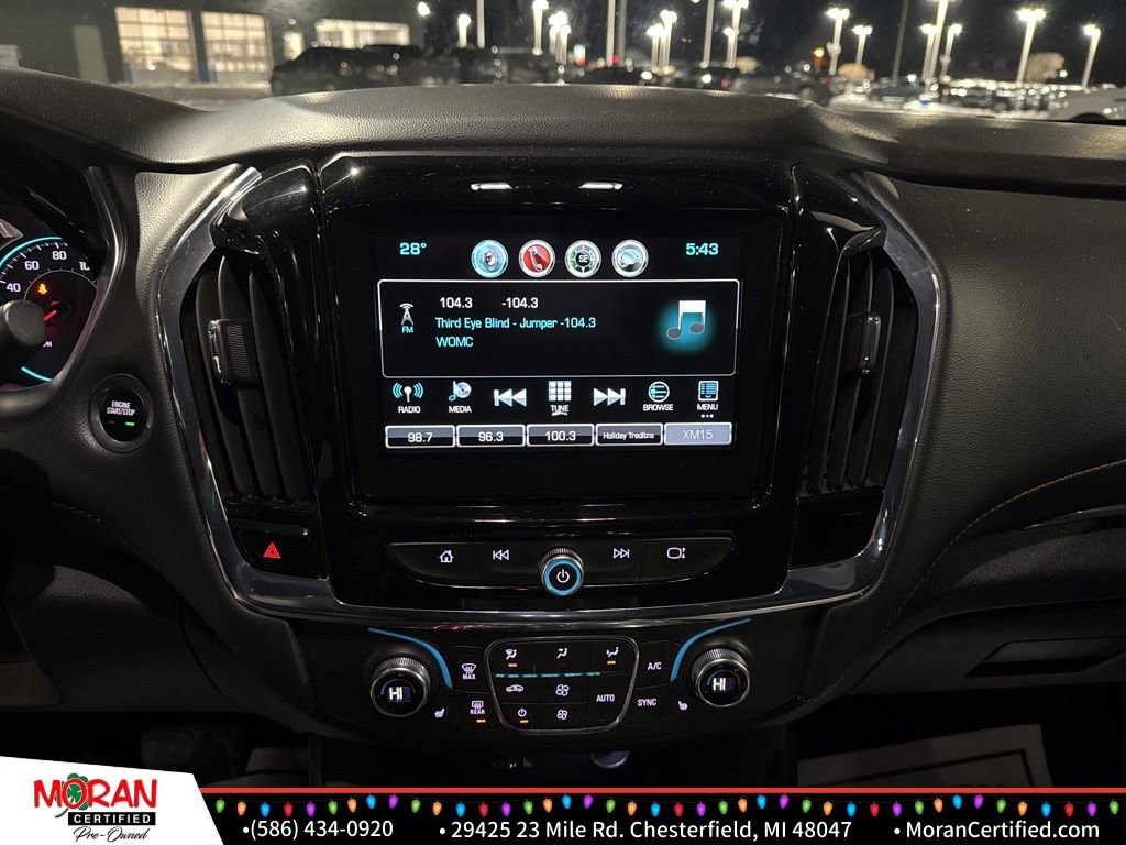 Used 2018 Chevrolet Traverse LT image 17