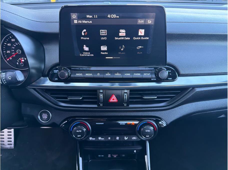 Used 2020 Kia Forte GT-Line w/ GT-Line Premium Package image 16