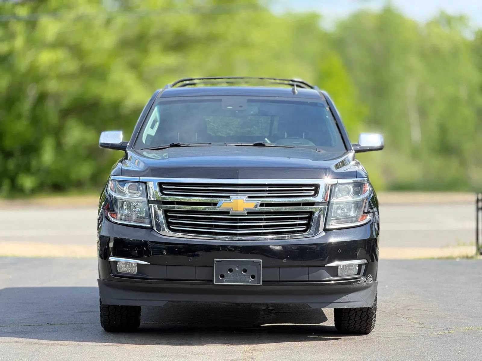Used 2015 Chevrolet Tahoe LTZ AWD/4WD image 2