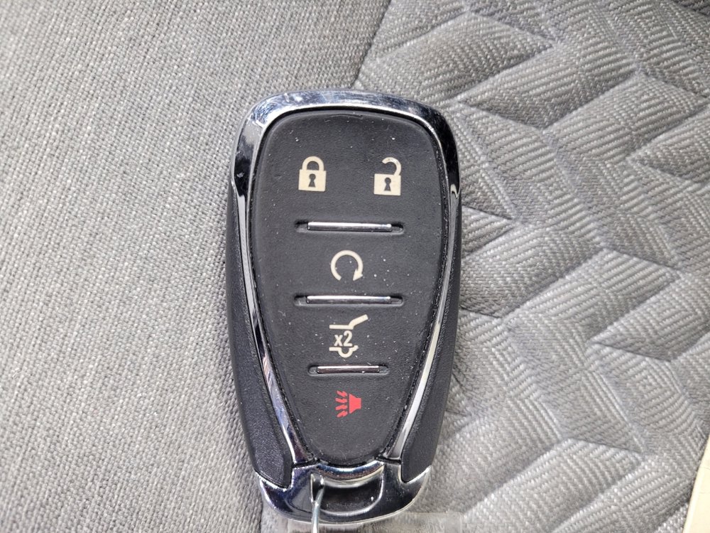 Used 2024 Chevrolet Equinox LT image 32