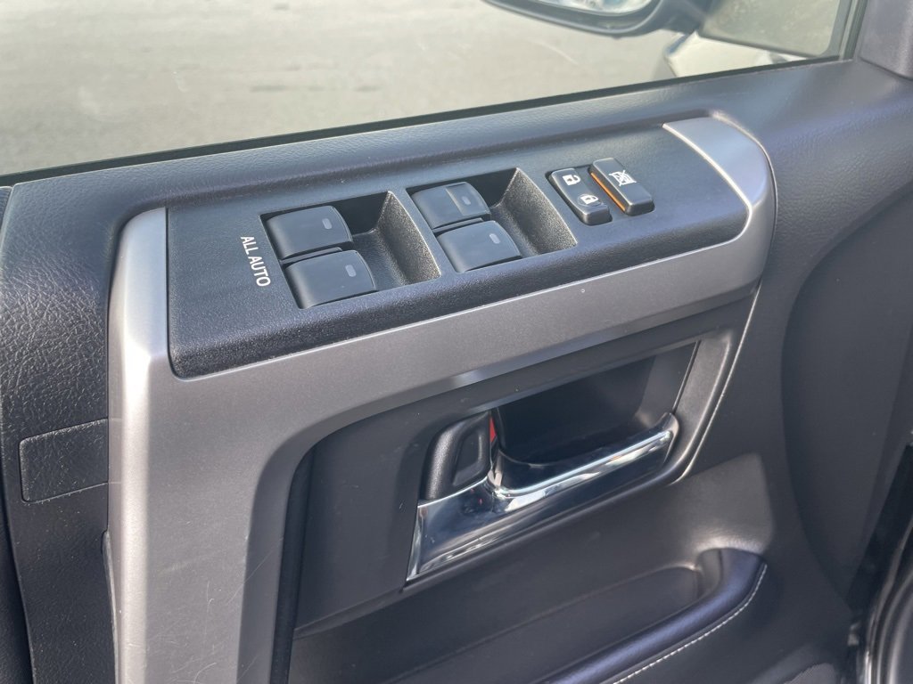 Used 2021 Toyota 4Runner SR5 Premium image 12