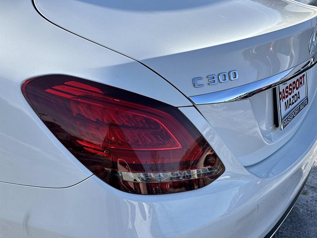 Used 2019 Mercedes-Benz C 300 4MATIC Sedan image 9
