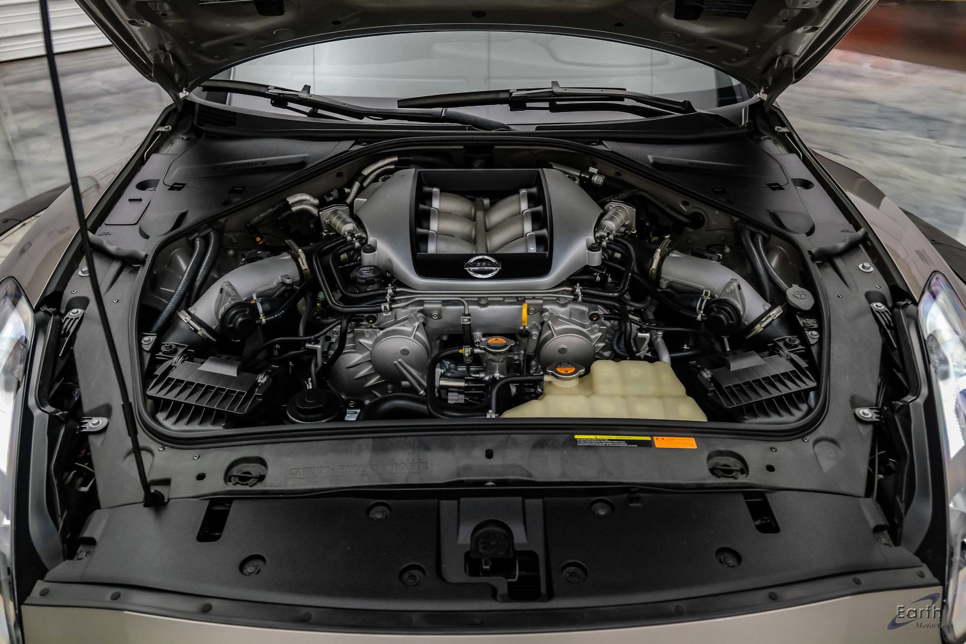 Used 2009 Nissan GT-R Premium AWD/4WD image 3