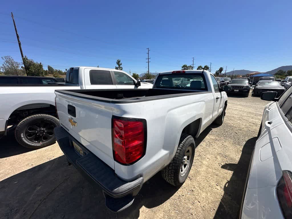 Used 2018 Chevrolet Silverado 1500 W/T RWD image 3