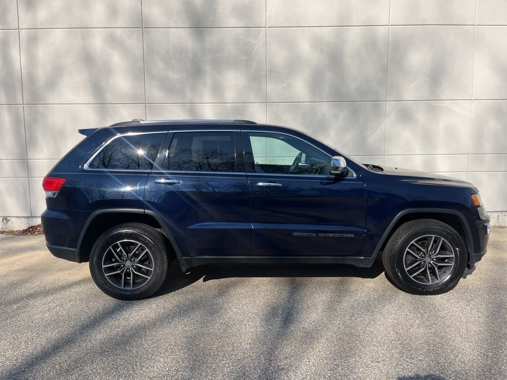 Used 2018 Jeep Grand Cherokee Limited AWD/4WD image 4