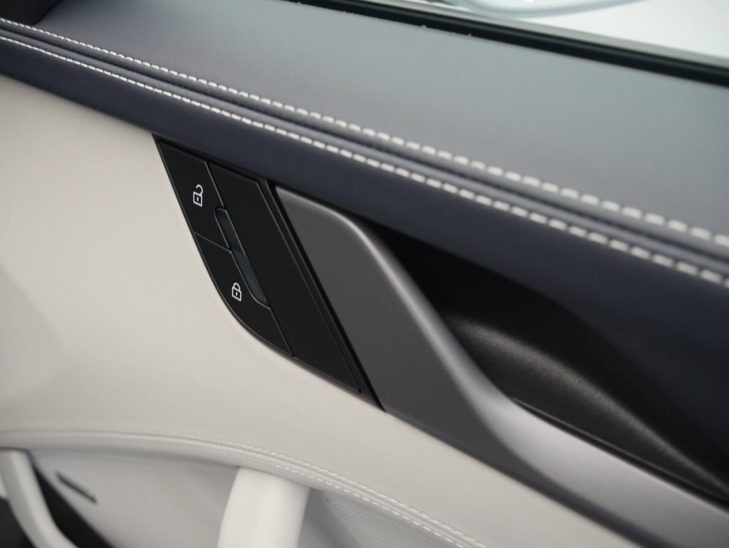 New 2026 Porsche 911 Carrera S RWD image 18