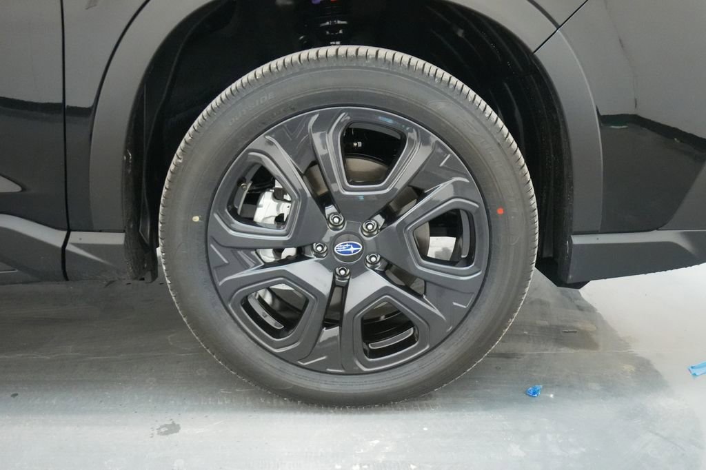 New 2025 Subaru Ascent Onyx Edition image 9