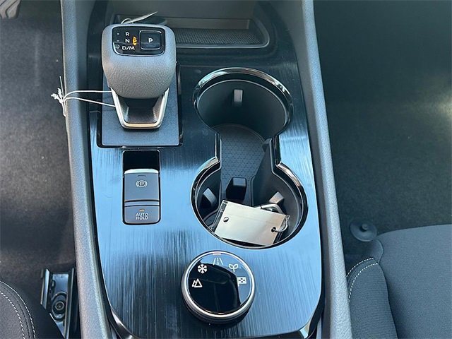 New 2026 Nissan Rogue S image 21