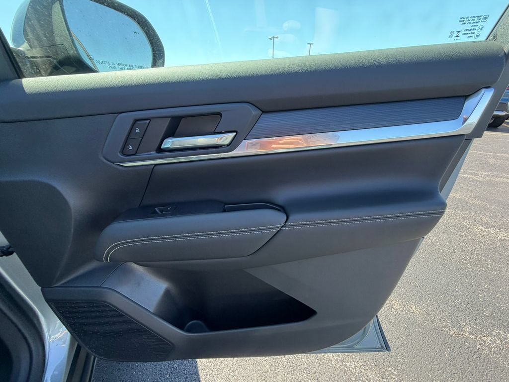 New 2026 GMC Terrain Elevation w/ Black Edition AWD/4WD image 17