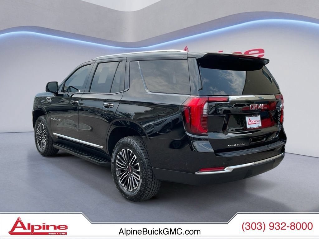 Used 2025 GMC Yukon Elevation AWD/4WD image 3
