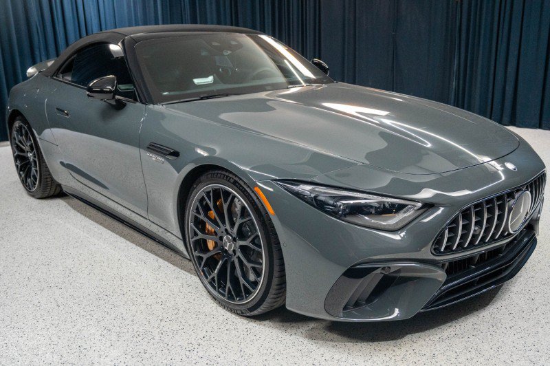 New 2026 Mercedes-Benz SL 63 AMG S e Performance 4MATIC image 3