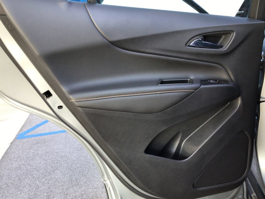 Used 2023 Chevrolet Equinox Premier w/ Redline Edition FWD image 32
