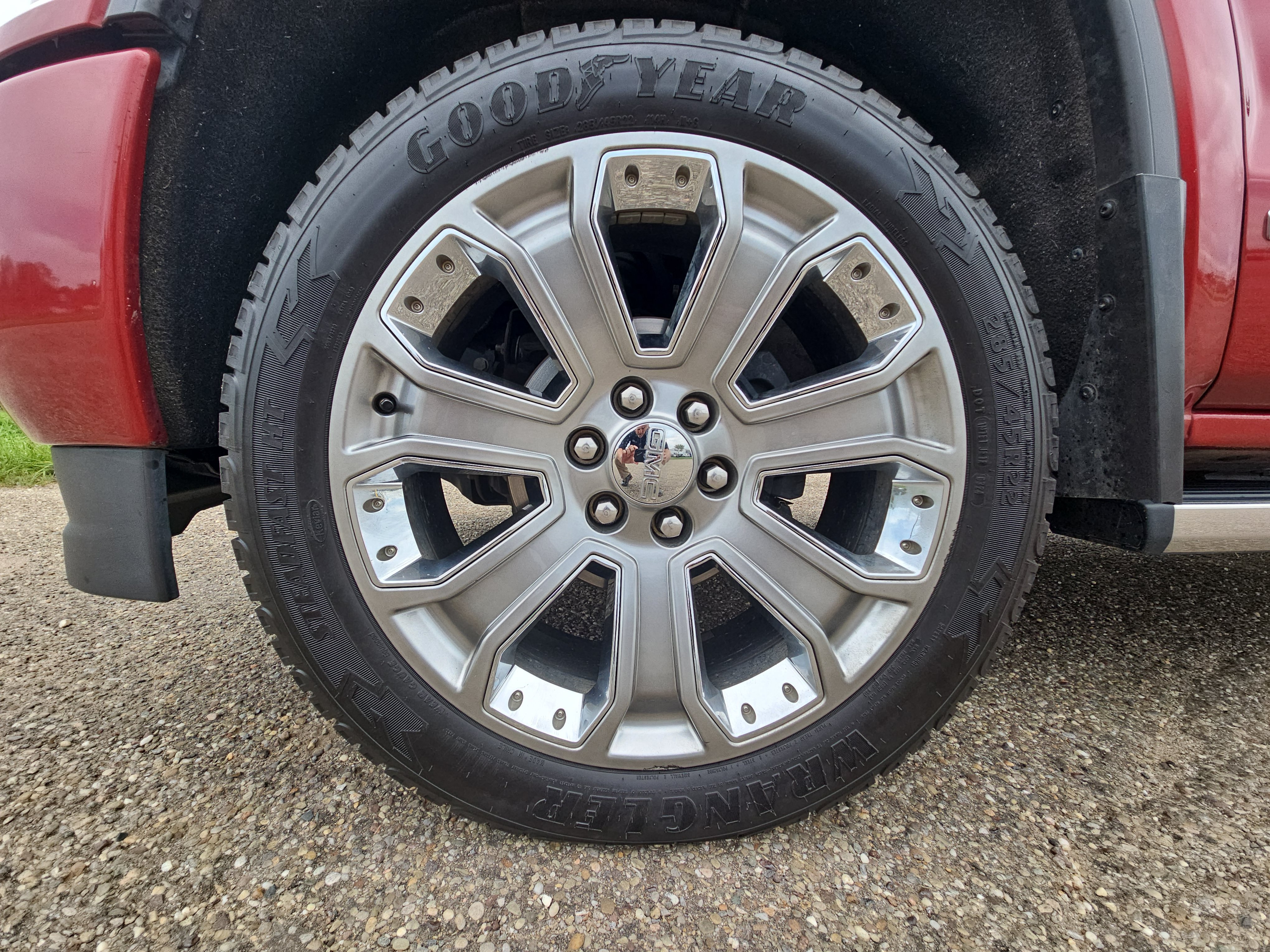 Used 2018 GMC Sierra 1500 Denali w/ Denali Ultimate Package AWD/4WD image 16