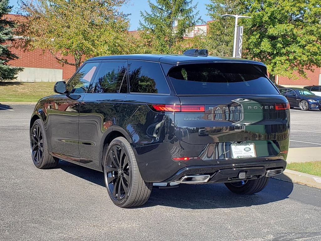 New 2025 Land Rover Range Rover Sport Dynamic SE image 7