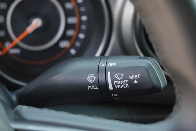 Used 2023 Jeep Gladiator Sport image 28